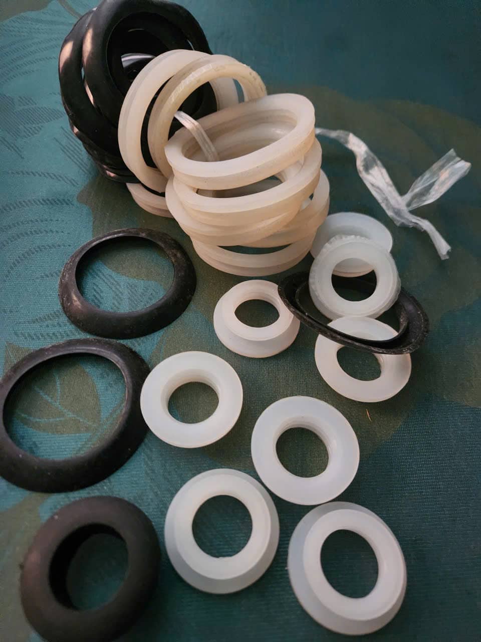 Thay ron máy nước nóng NLMT nhanh chóng